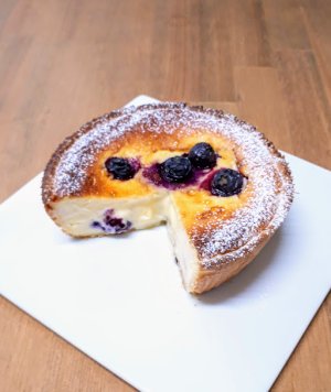 画像1: なめらかブルーベリーチーズケーキ