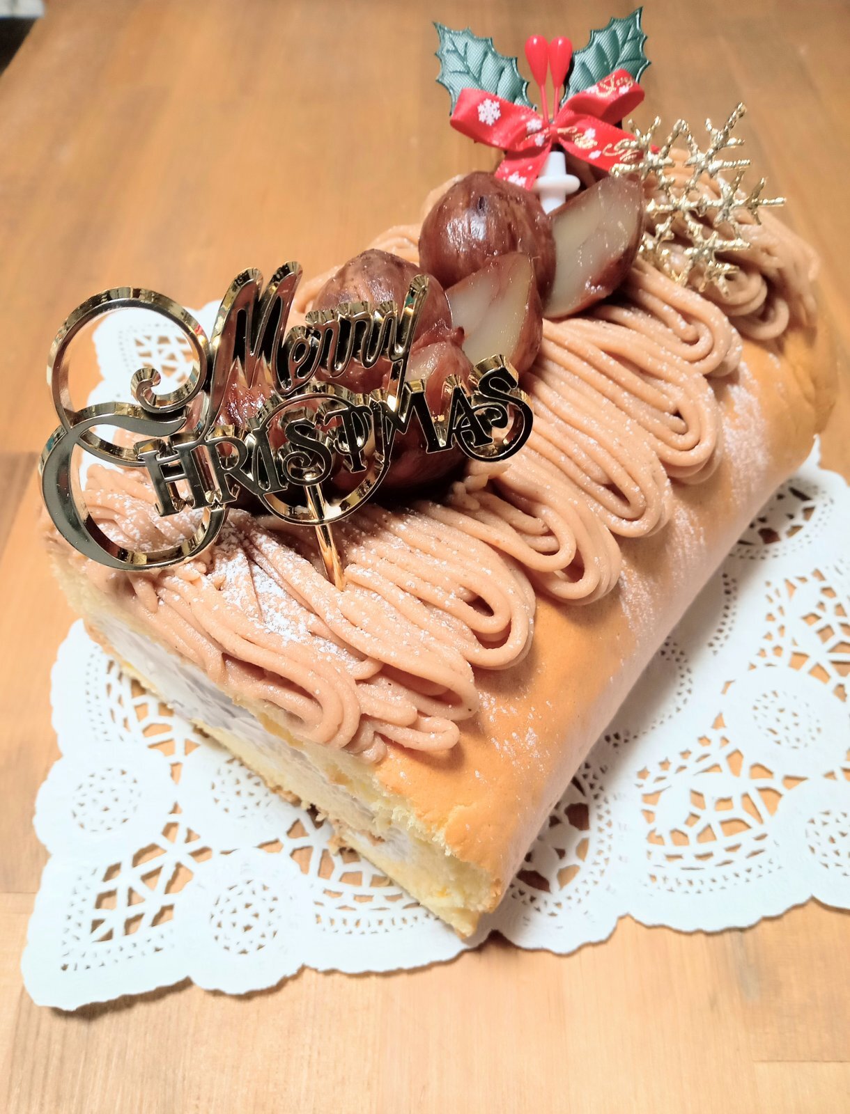 マロンのロールケーキ【お渡し限定・発送不可】